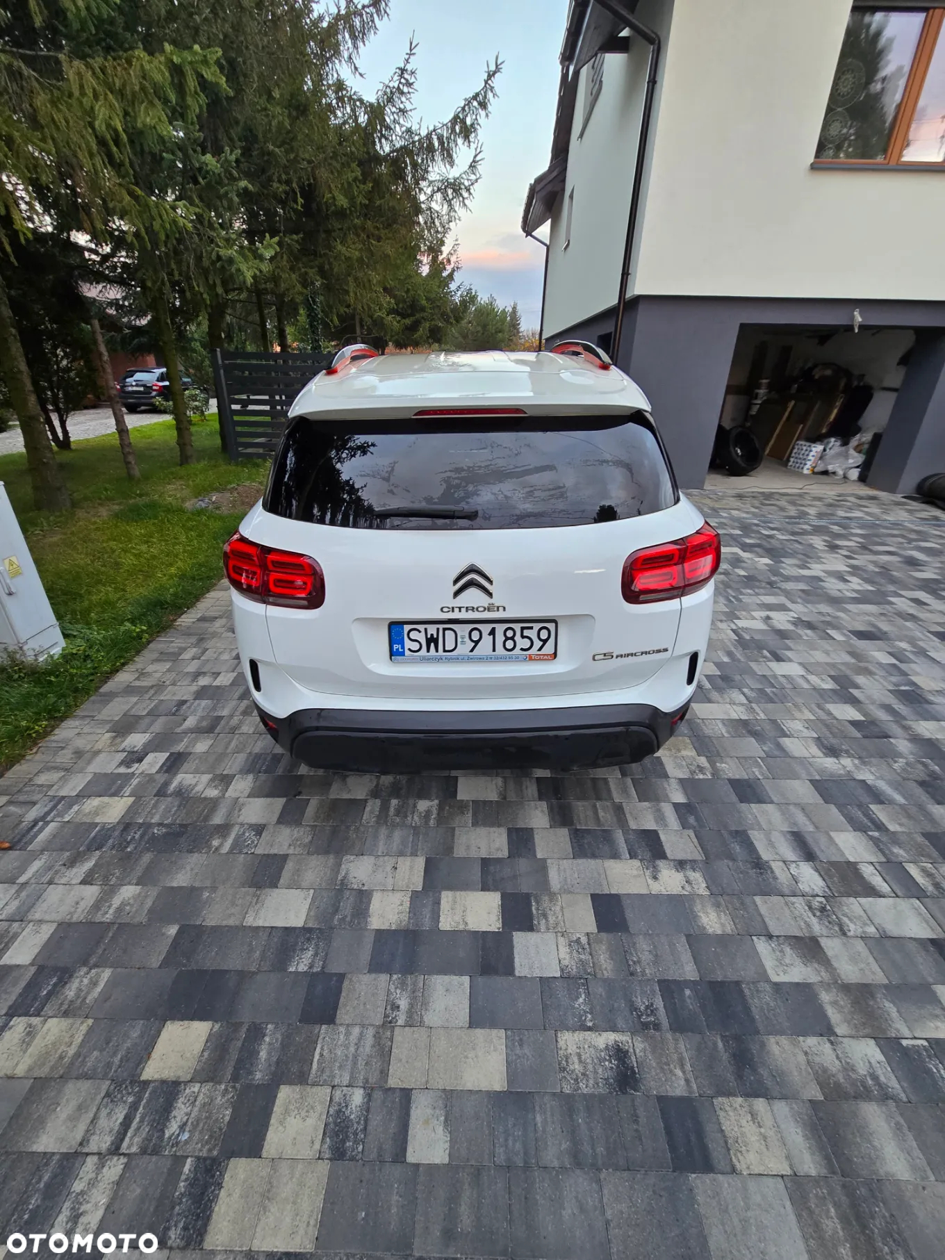 Citroën C5 Aircross 1.2 PureTech Feel - 24