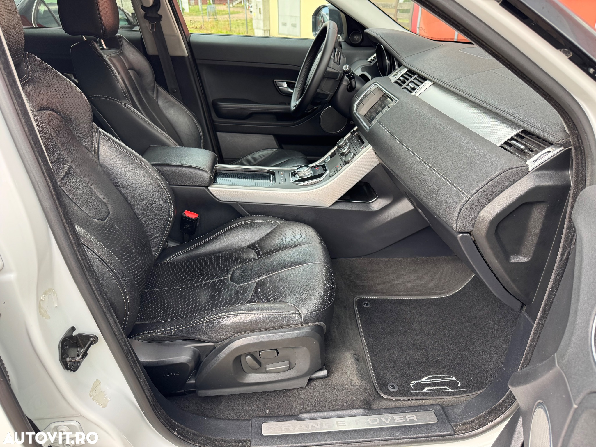 Land Rover Range Rover Evoque - 6