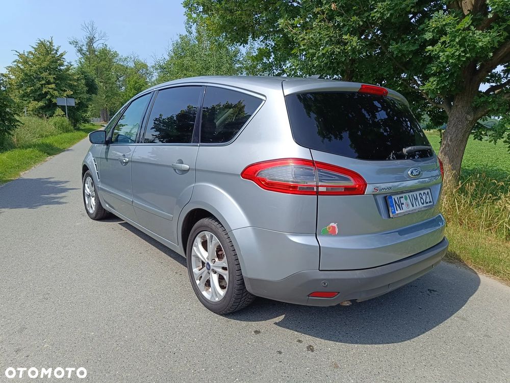Ford S-Max 2.0 TDCi DPF Titanium - 8