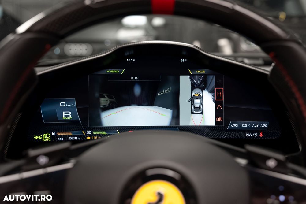 Ferrari 296 GTS - 38