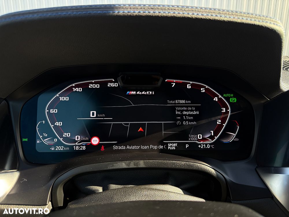 BMW M4 M440i xDrive AT MHEV - 9