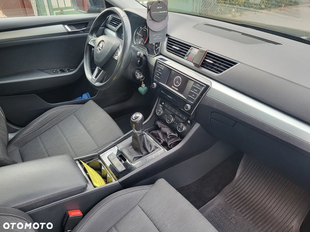 Skoda Superb 2.0 TDI 4x4 Ambition - 10
