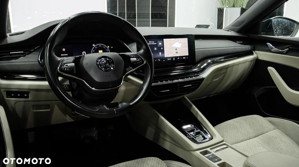 Skoda Octavia 2.0 TDI SCR Style DSG - 10