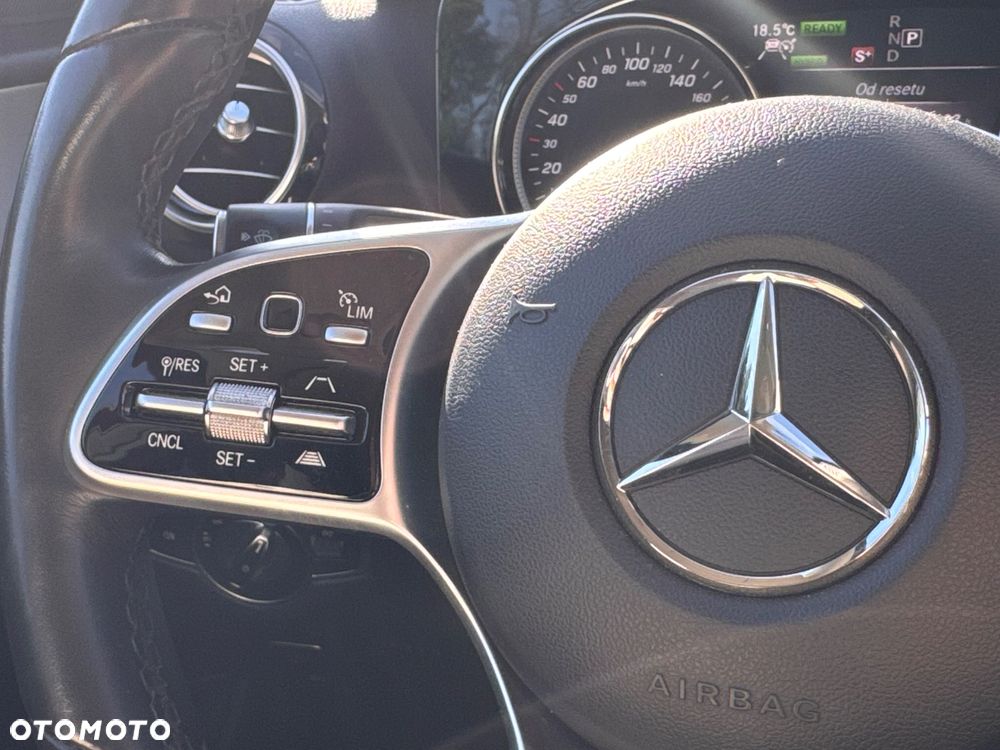 Mercedes-Benz Klasa E 300 de 9G-TRONIC Exclusive - 30