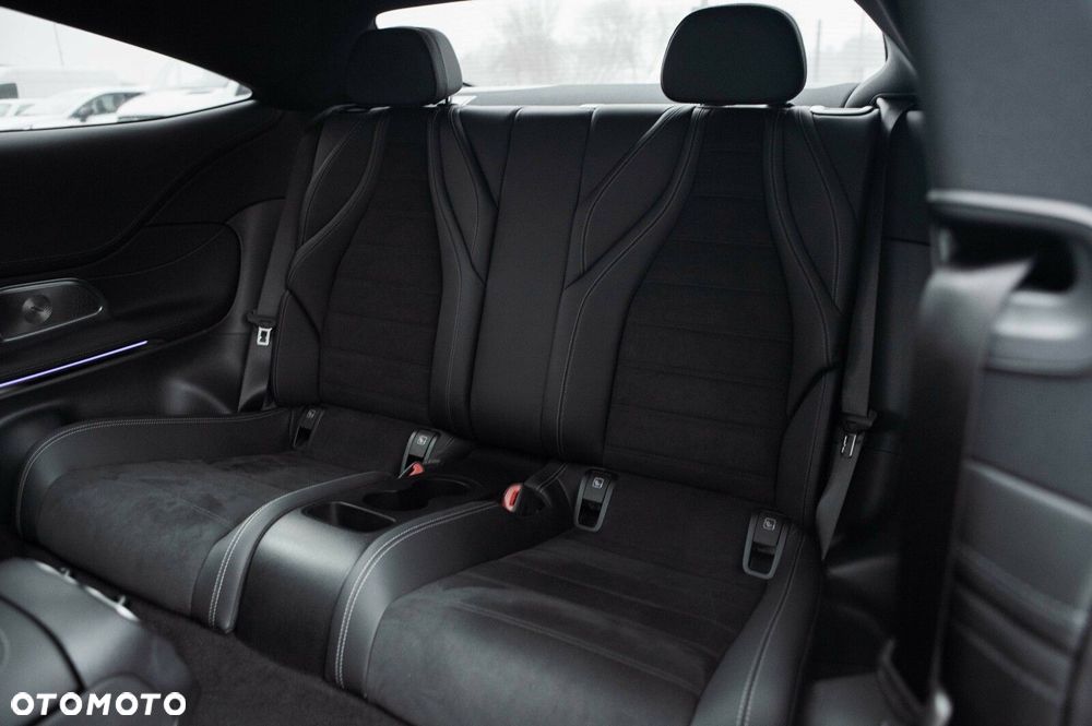 Mercedes-Benz CLE - 30