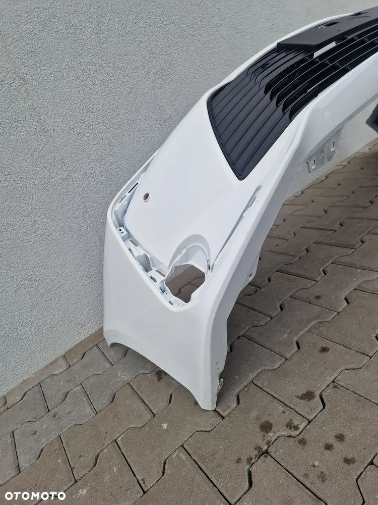 Zderzak Toyota Corolla XII E210 E21 sedan - 7