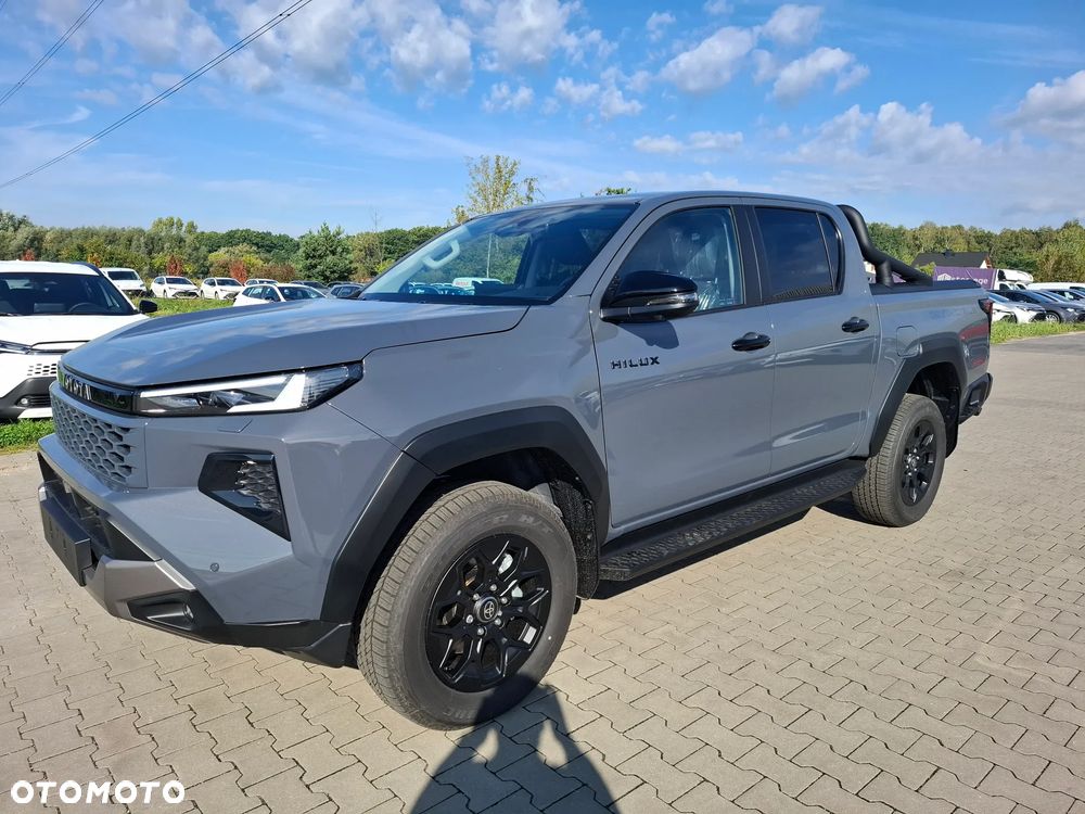 Toyota Hilux 2.8 D-4D mHEV Double Cab Invincible 4x4 - 18