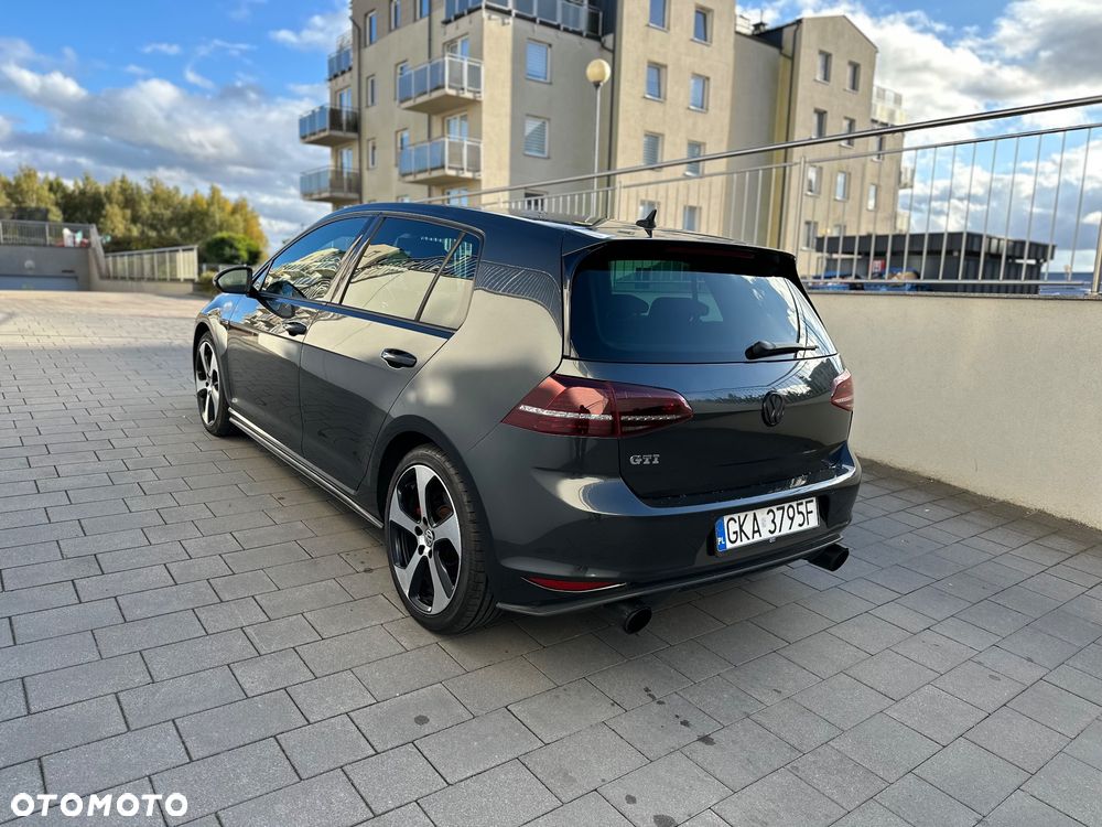 Volkswagen Golf VII 2.0 TSI BMT GTI - 3