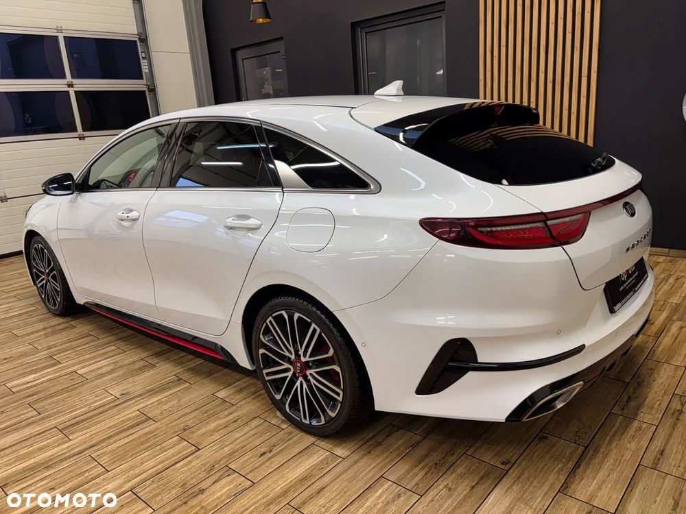 Kia ProCeed 1.6 T-GDI DCT7 OPF GT - 11