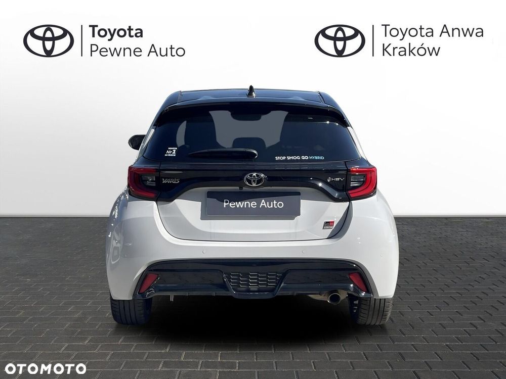 Toyota Yaris - 4