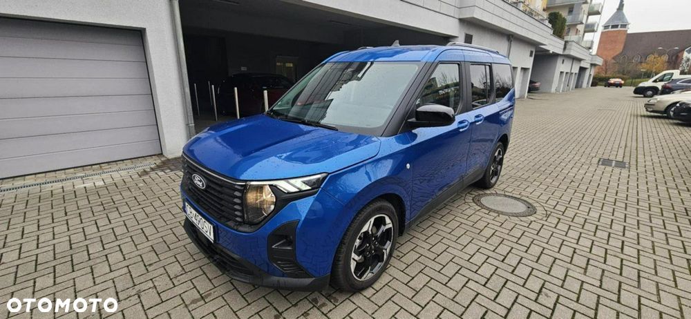 Ford Tourneo Courier - 2