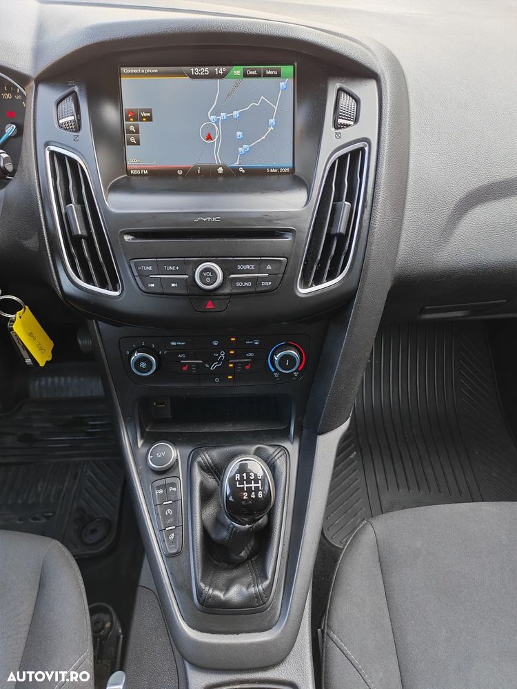 Ford Focus 1.5 TDCi DPF Start-Stopp-System Business - 7