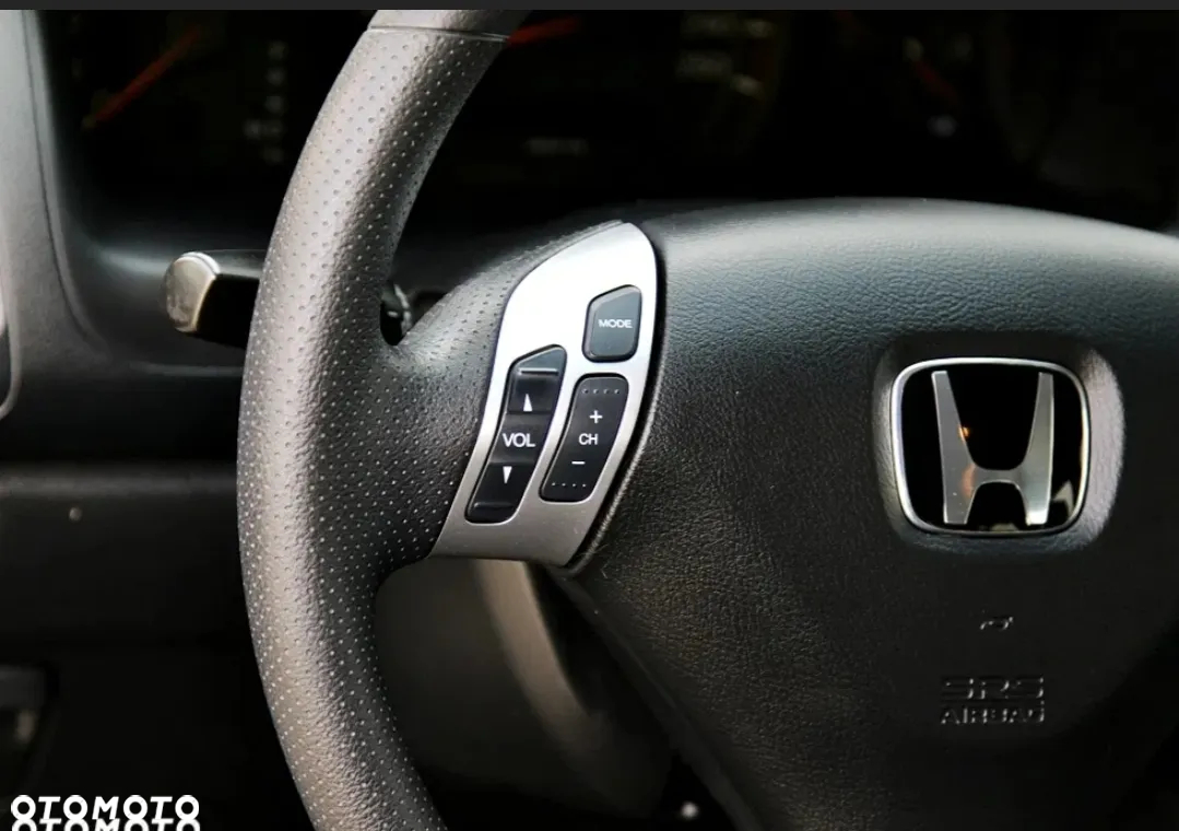 Honda Accord 2.0 Comfort - 9