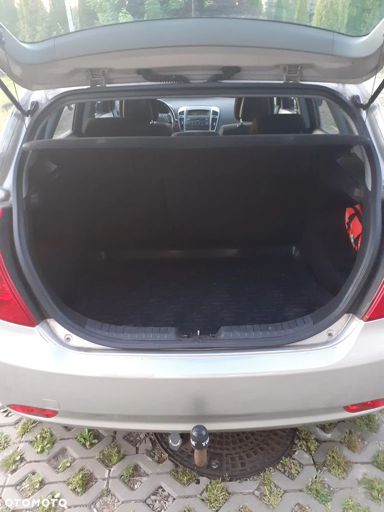 Kia Ceed 1.6 CRDi EX - 13