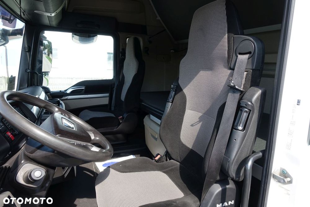 MAN TGX 18.500 EURO 6 4X2 LLS-U XLX / MEGA / AUTOMAT / RETARDER / 2 ZBIORNIKI / LODÓWKA - 21