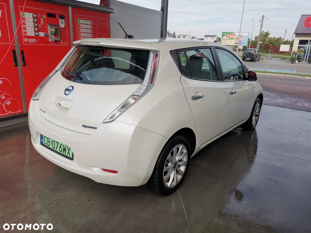 Nissan Leaf - 4
