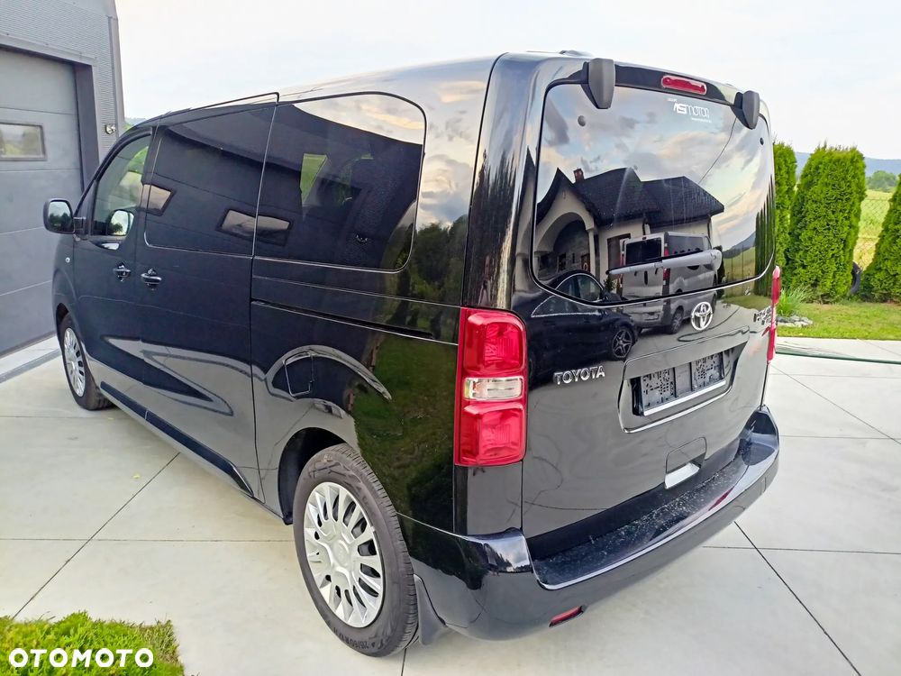 Toyota Proace Verso - 15