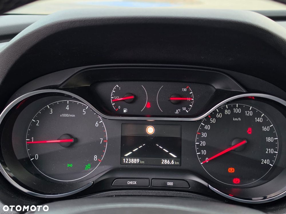 Opel Grandland X 1.2 T GPF Ultimate S&S - 28