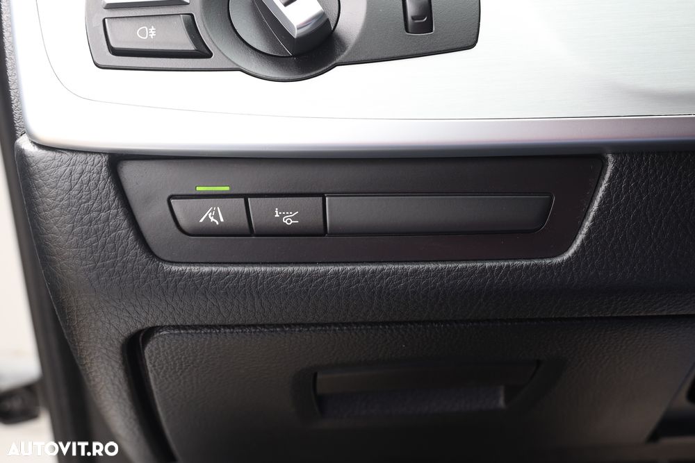 BMW Seria 5 520d xDrive Aut. Luxury Line - 21