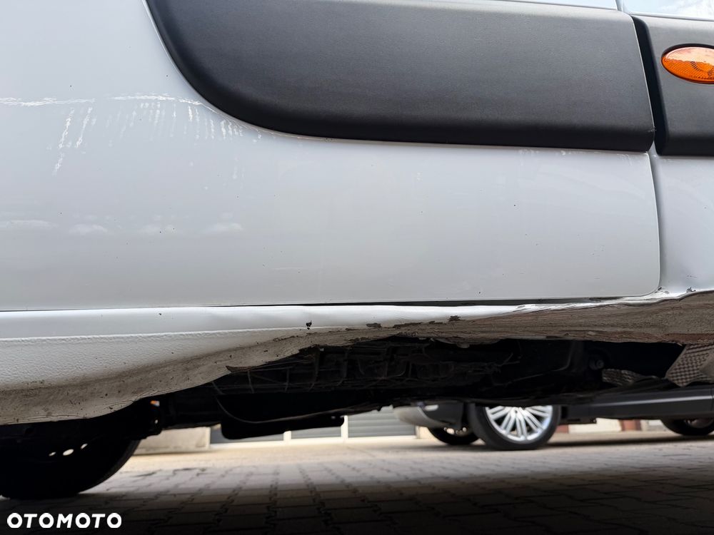 Renault MASTER 2.3dci 145KM KLIMATYZACJA, TEMPOMAT, HAK, LED, SUPER NISKI PRZEBIEG!!! - 28