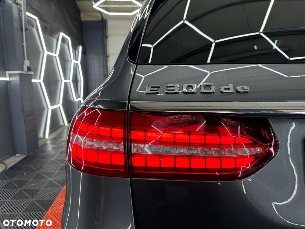 Mercedes-Benz Klasa E 300 de 4Matic 9G-TRONIC Avantgarde - 10
