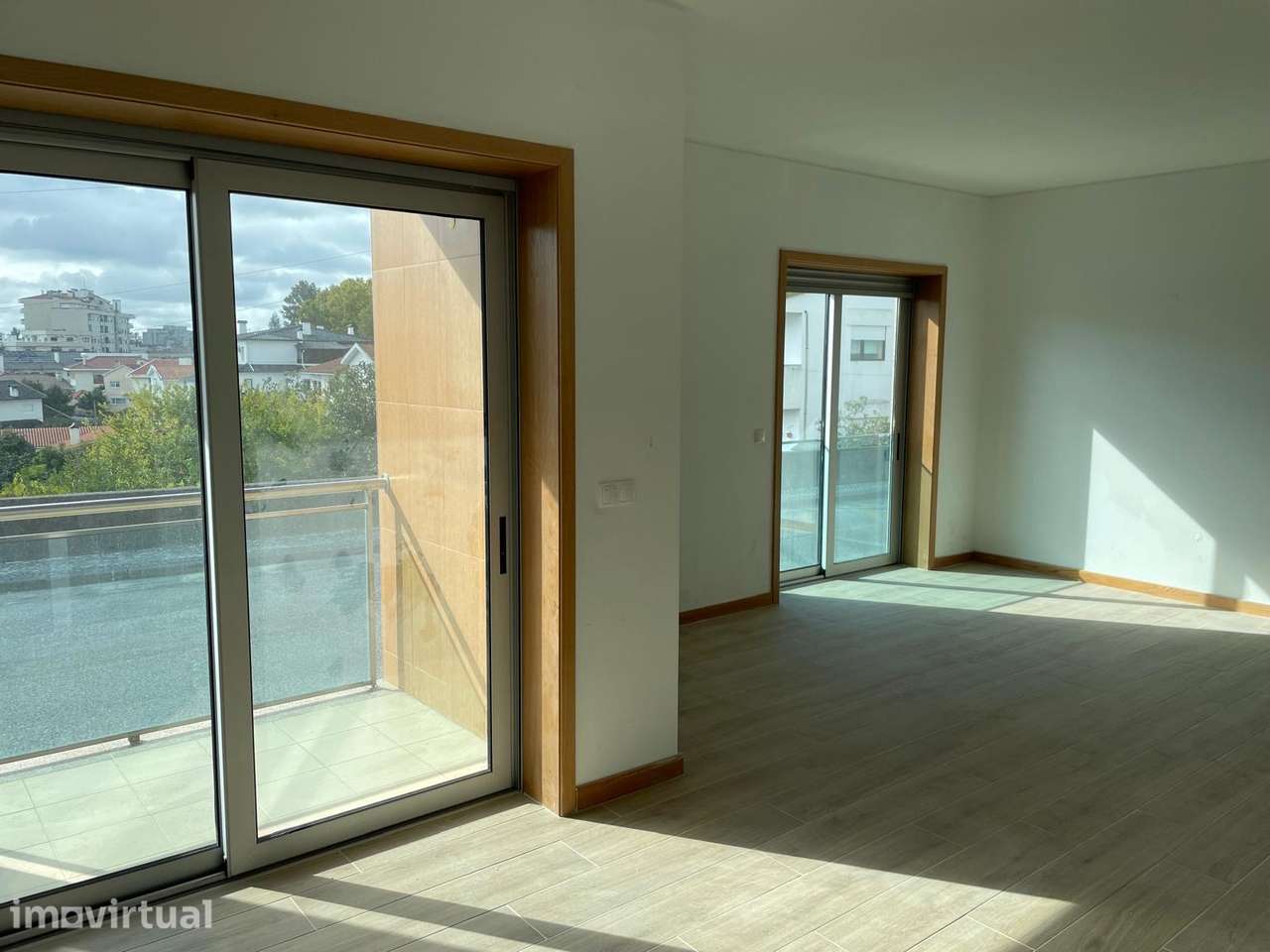 Apartamento T2 com garagem e elevador em Águeda - Grande imagem: 3/9