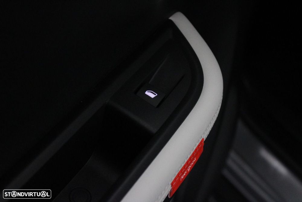 Citroën e-C3 44 kWh Autonomia Conforto Max - 23