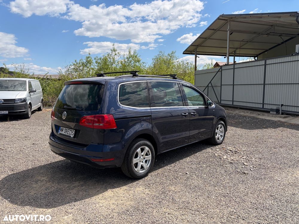 Volkswagen Sharan 2.0 TDI DSG BlueMotion Technology Comfortline - 2