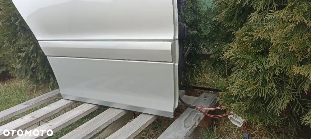 MERCEDES W203 LIFT KOMBI DRZWI TYLNE PRAWE LAK 775 W KOLOR - 4
