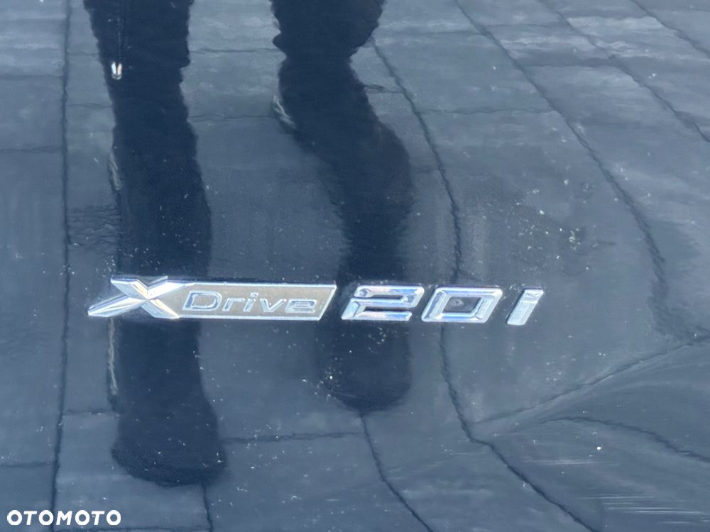 BMW X1 xDrive20i xLine - 29