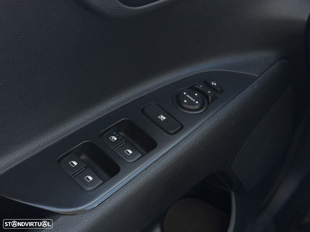 Kia Stonic 1.0 T-GDi Tech - 14