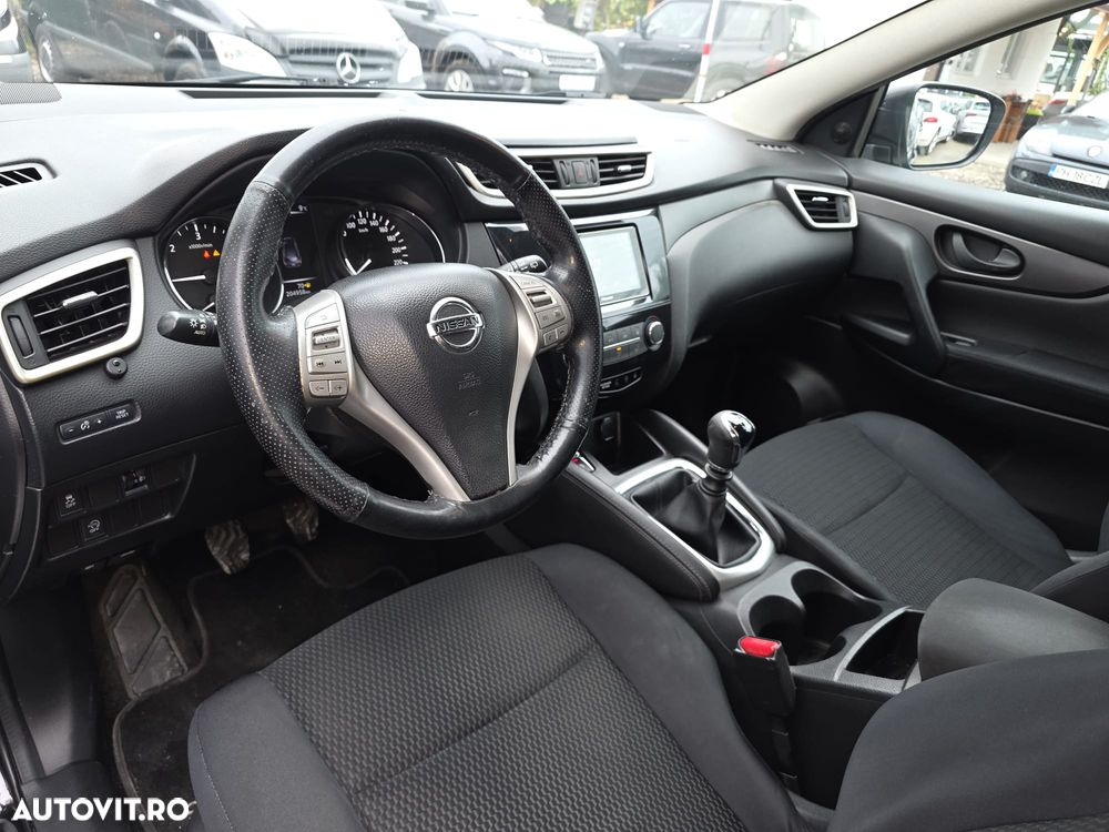Nissan Qashqai 1.5 DCI DPF Acenta - 9