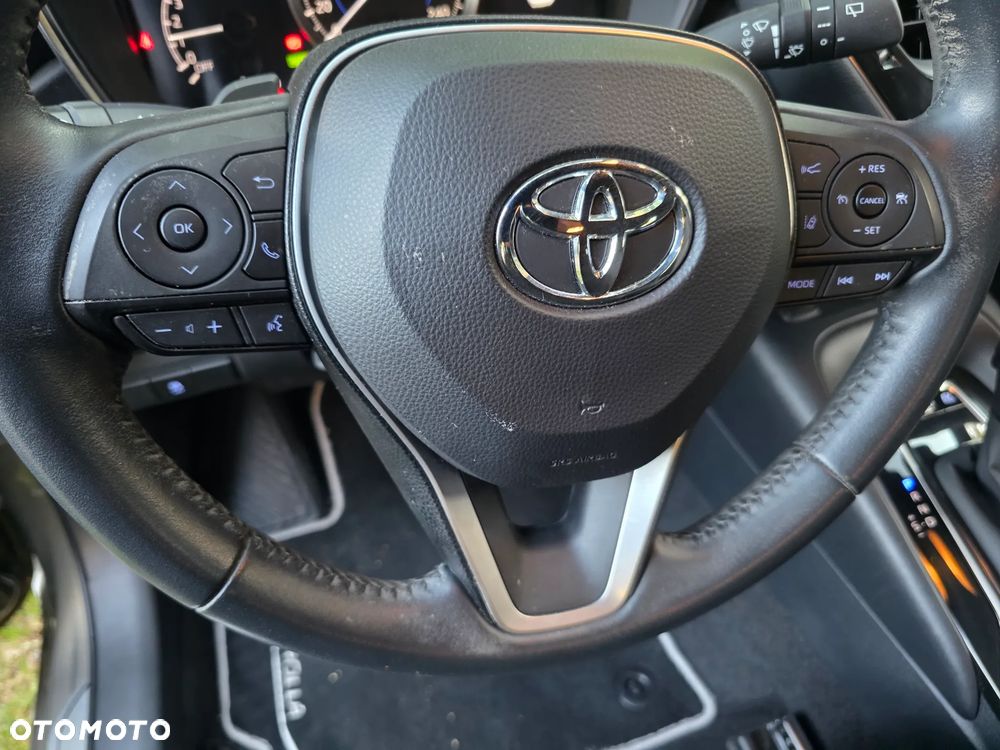 Toyota Corolla - 14