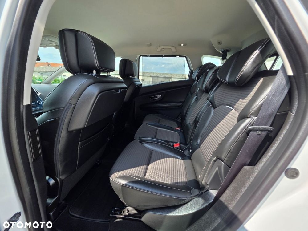 Renault Scenic - 19