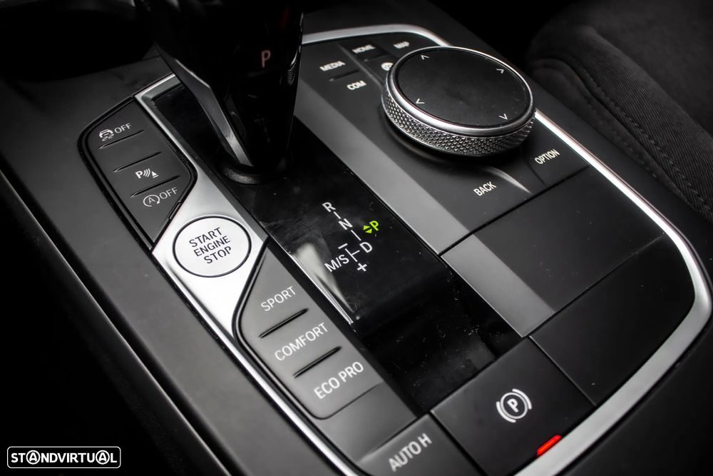 BMW 116 d Advantage Auto - 21