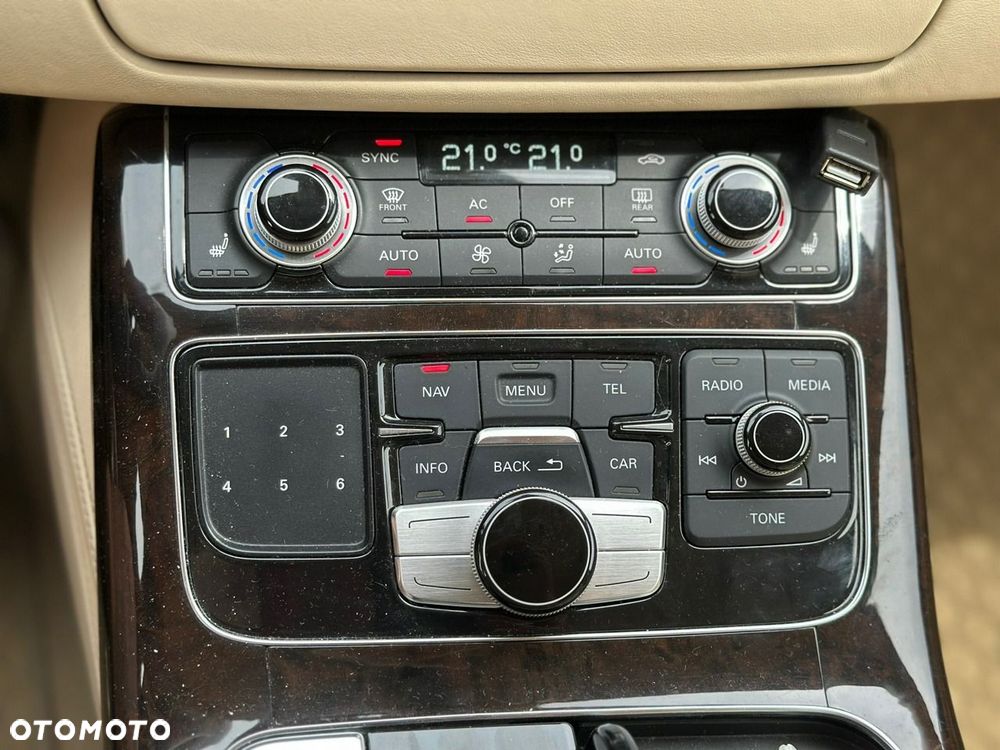 Audi A8 - 21