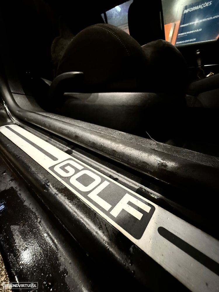 VW Golf 1.9 TDi 25 Anos - 3