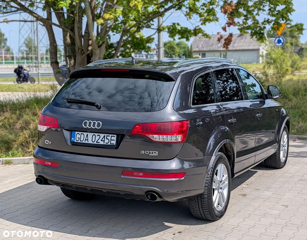 Audi Q7 3.0 TDI Quattro Tiptronic - 9