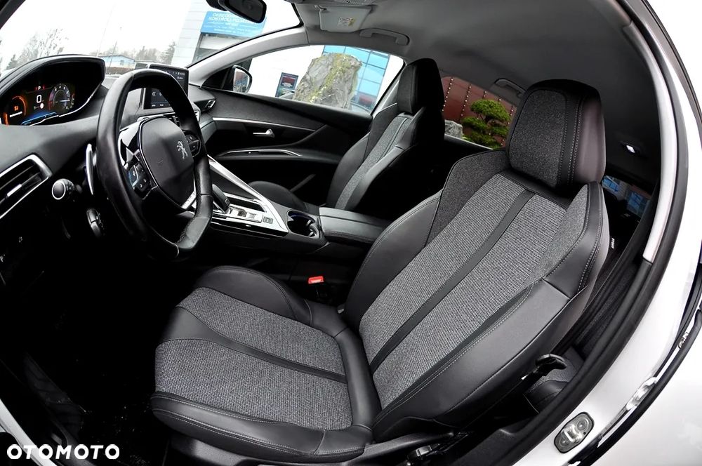 Peugeot 3008 1.2 PureTech GPF Allure S&S EAT8 - 20