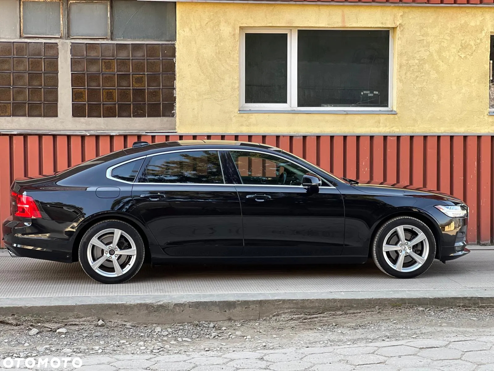 Volvo S90 T5 Momentum - 8