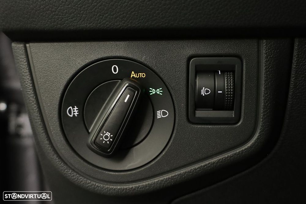 VW Taigo 1.0 TSI Urban - 18