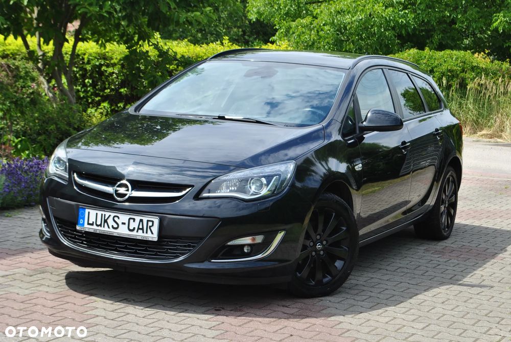 Opel Astra 1.4 Turbo Sports Tourer Exklusiv - 30