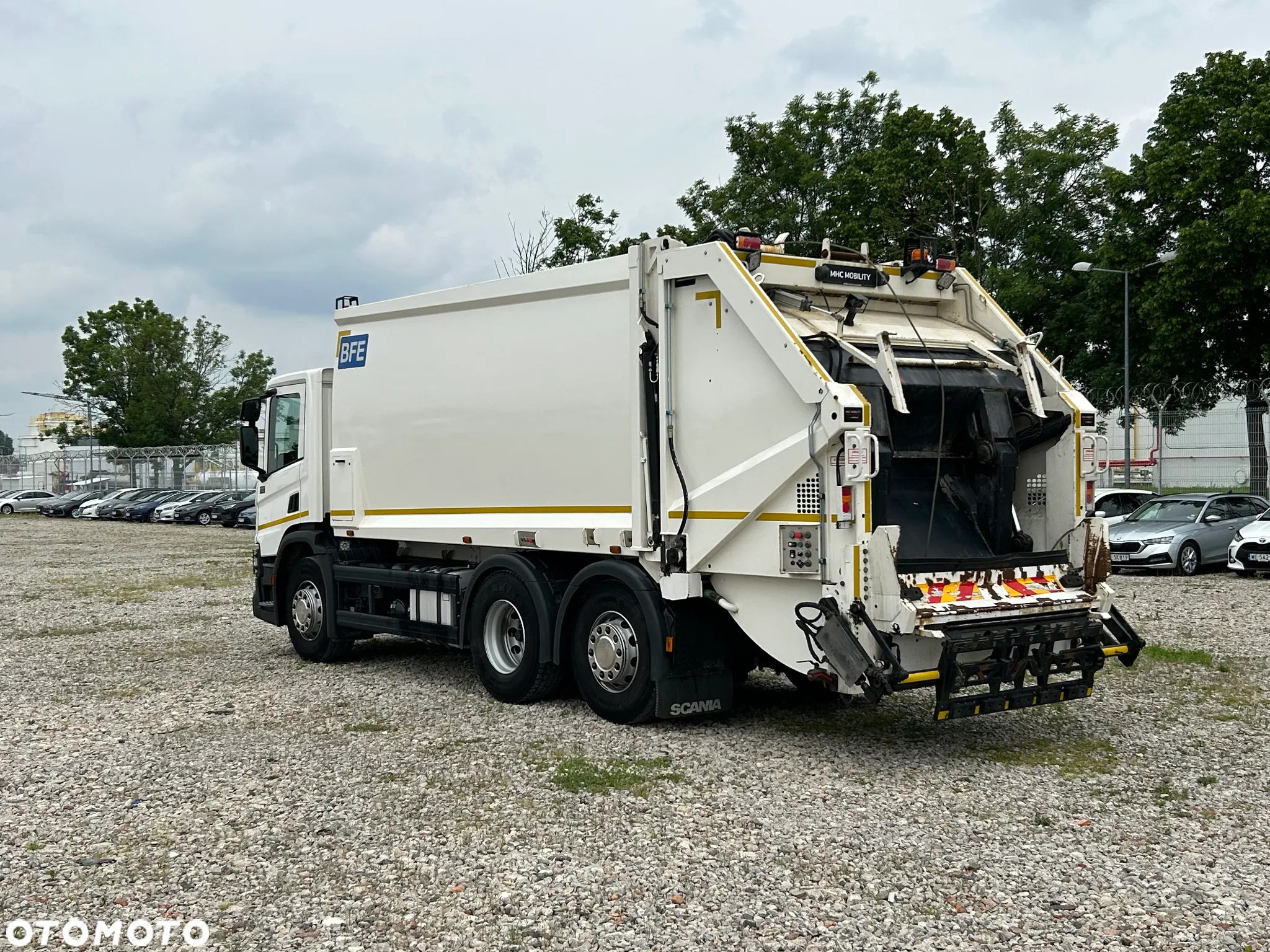 Scania P 320 DB 6x2*4NA - 21