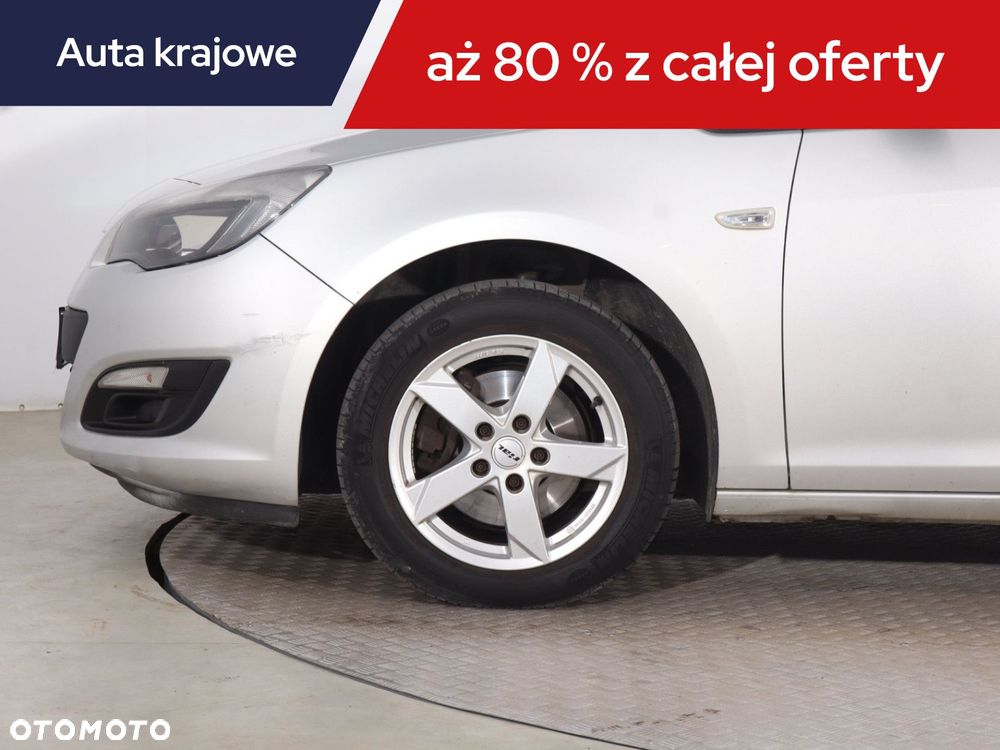 Opel Astra - 16