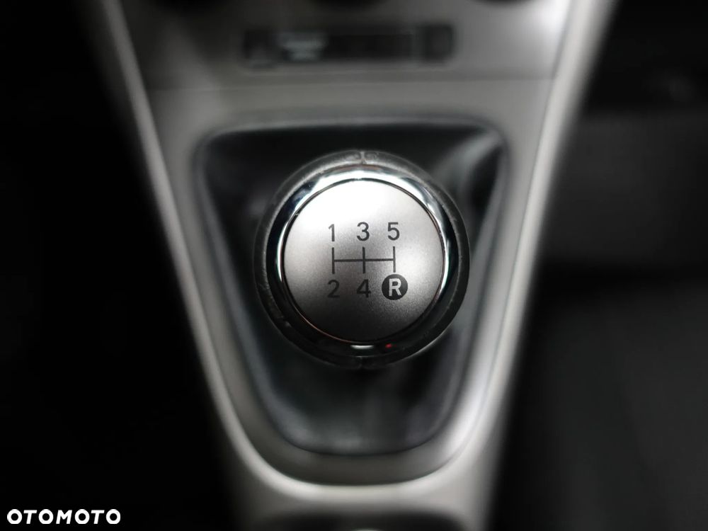 Toyota Auris 1.6 VVT-i Luna - 33