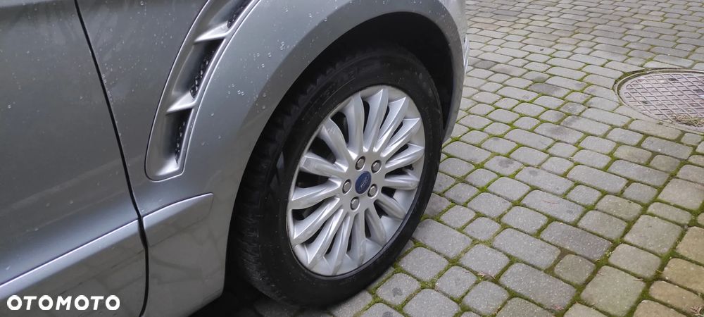 Ford S-Max 2.0 TDCi DPF Business Edition - 38