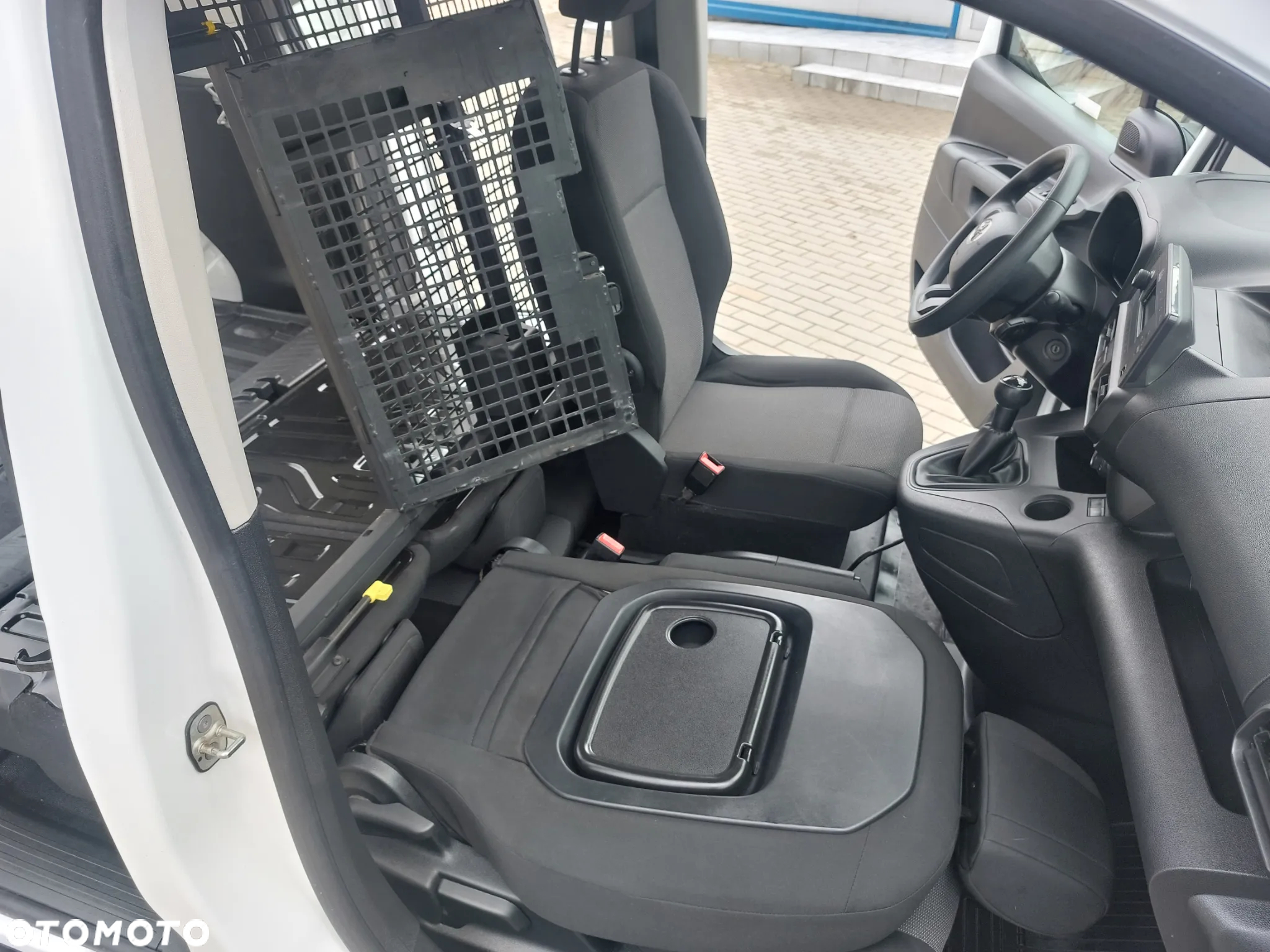 Toyota ProAce - 25