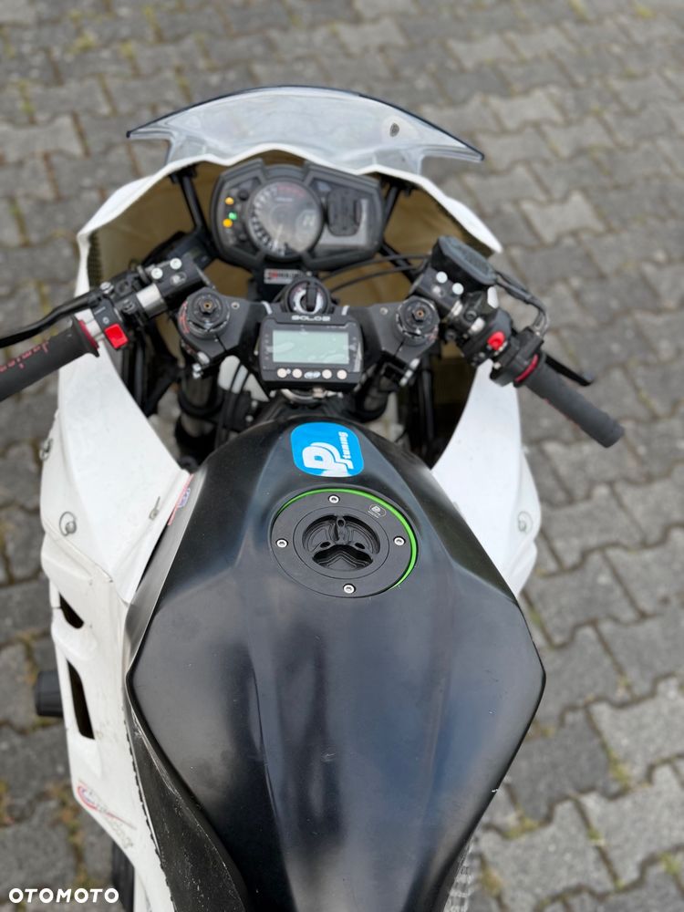 Kawasaki Ninja 400 - 6