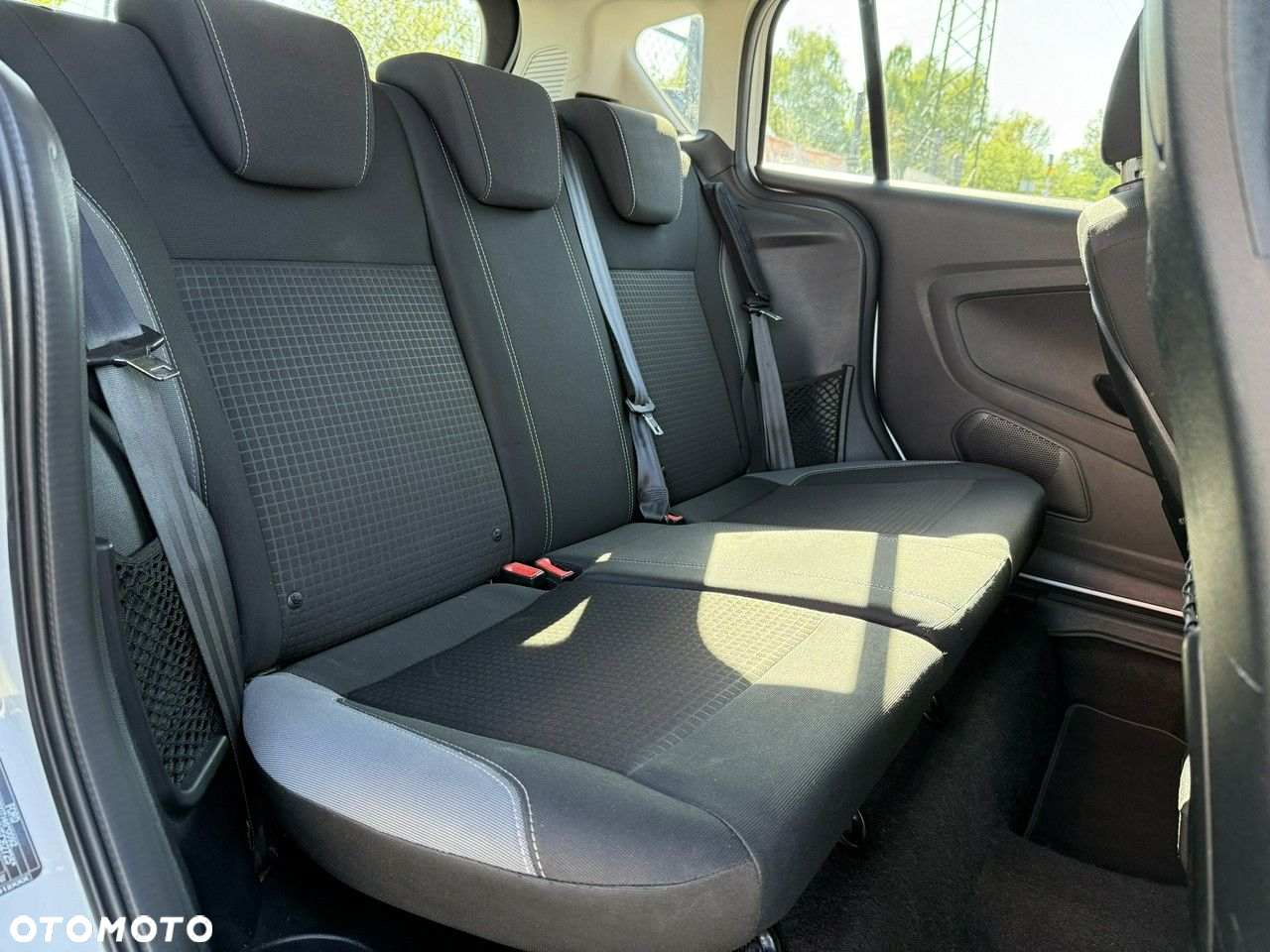 Ford B-MAX - 14