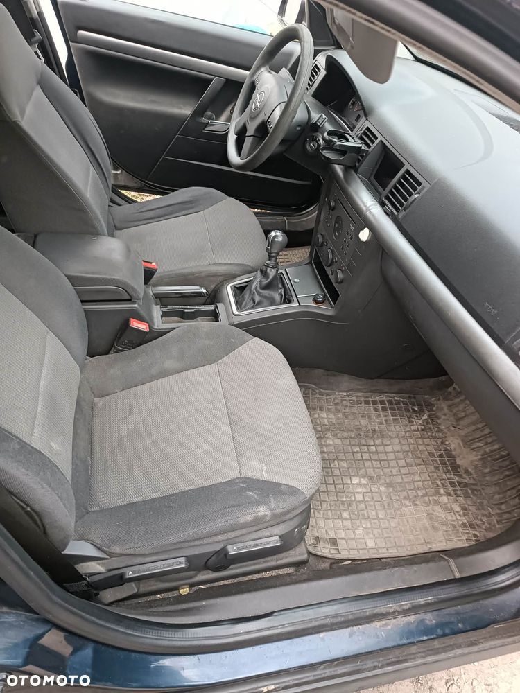 Opel Vectra 1.8 - 7